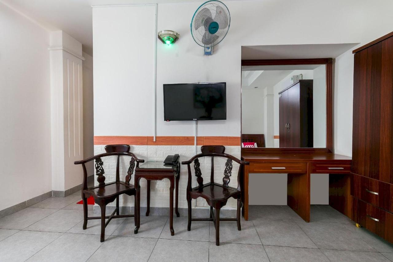 Oyo 1117 Ngoc Lan Motel Hué Eksteriør billede